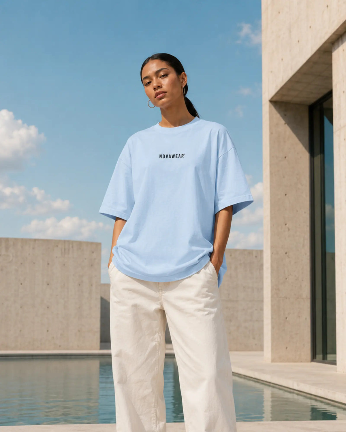 NOVAWEAR Oversized Shirt in Babyblau – Vorderansicht