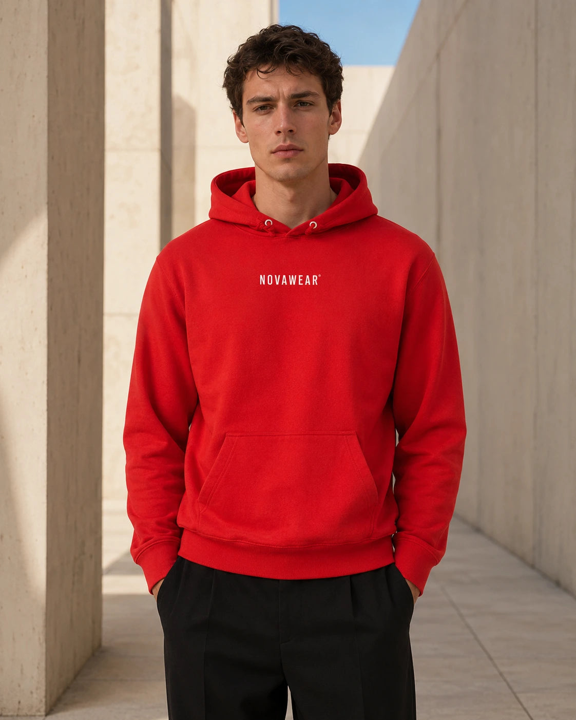 NOVAWEAR Hoodie in Rot – Vorderansicht