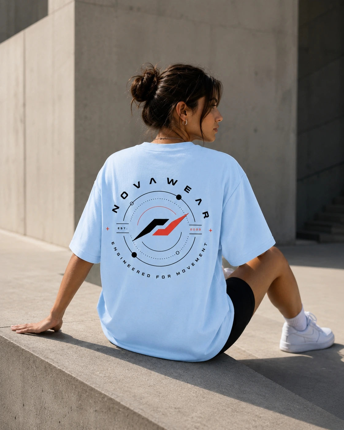 NOVAWEAR Engineered for Movement Oversized Shirt – Produktdarstellung 5