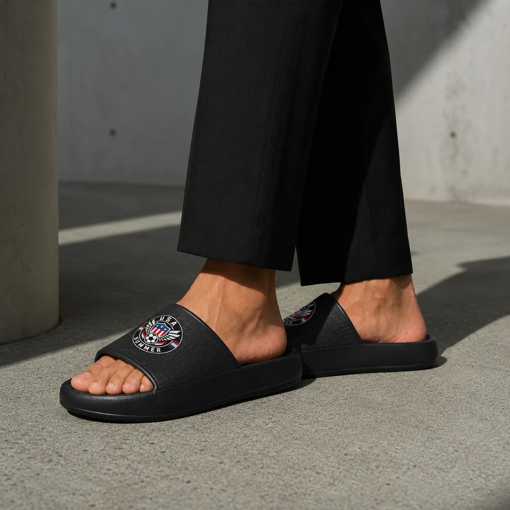 USA Sommer Slides 2026 – Fanwear Badelatschen für Matchday & Public Viewing