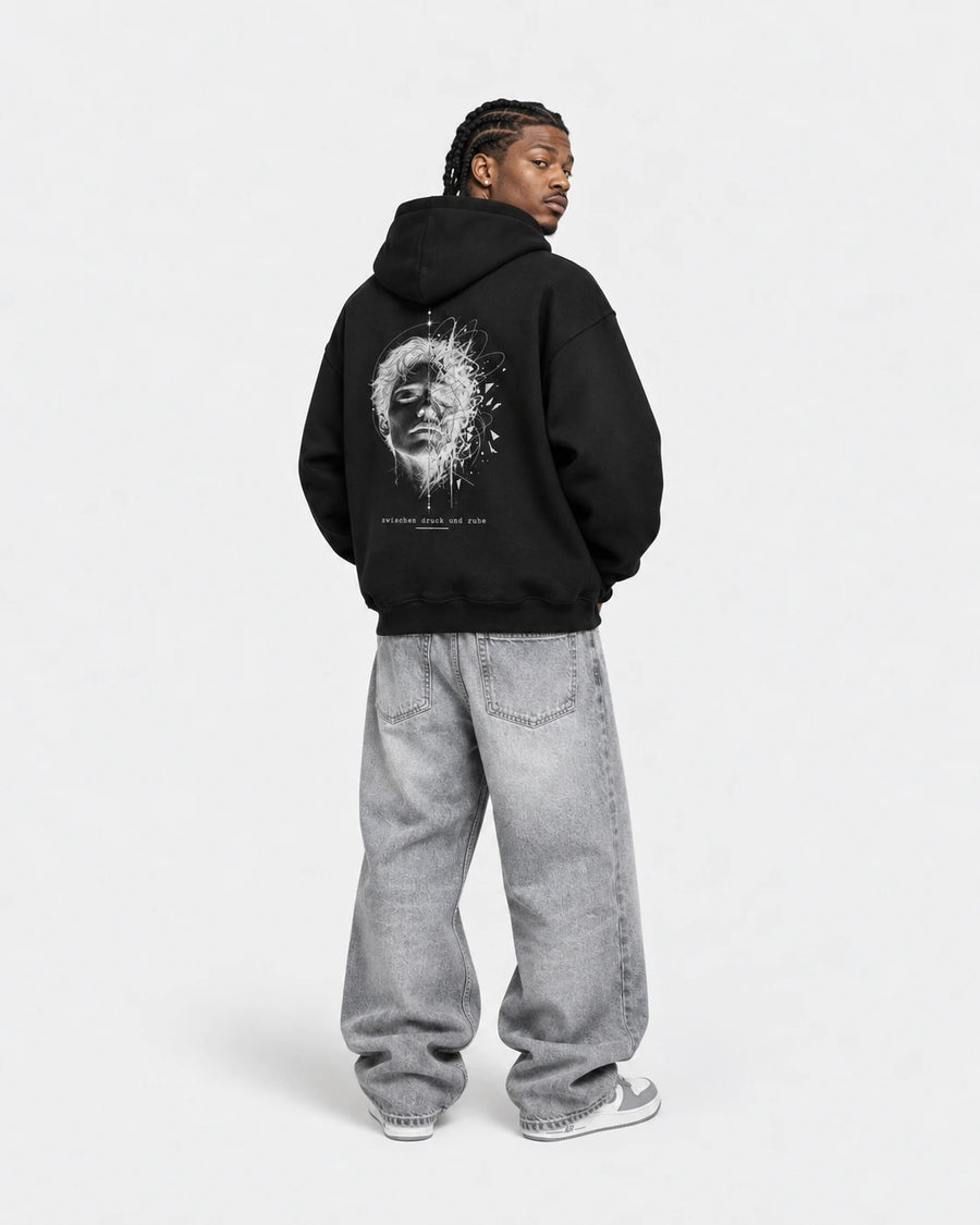 ZWISCHEN DRUCK UND RUHE Oversized Hoodie