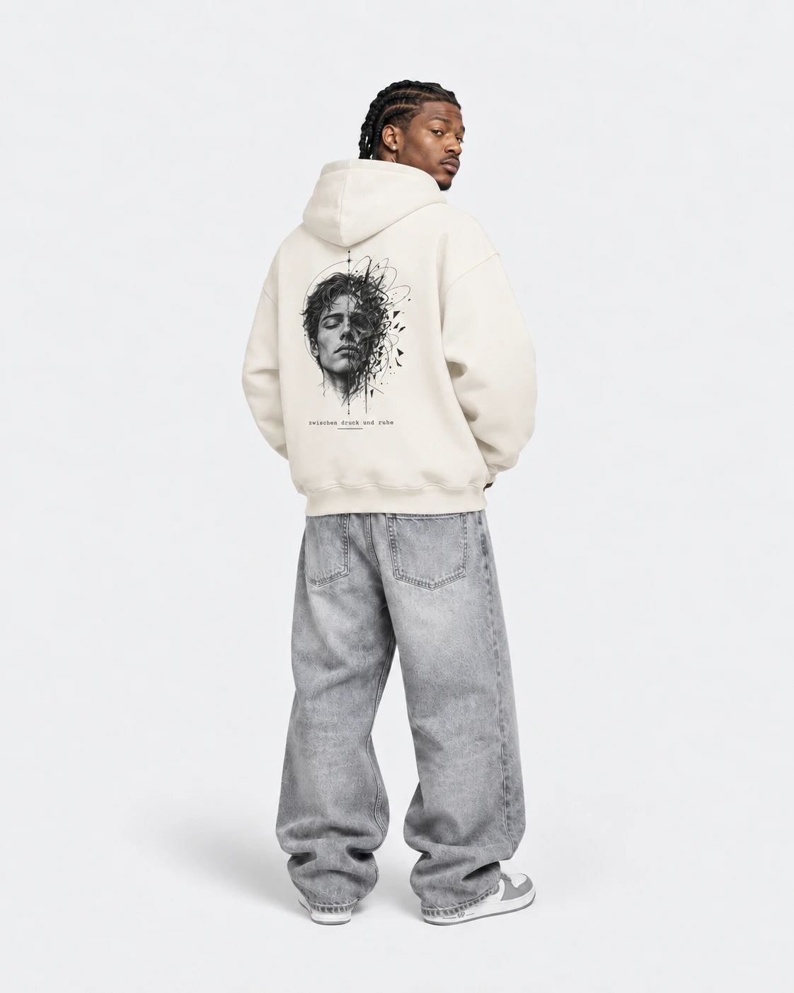 ZWISCHEN DRUCK UND RUHE - Oversized Hoodie