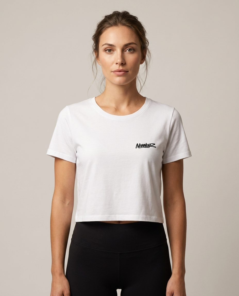 Lineform Cropped Tee Weiß Frontansicht