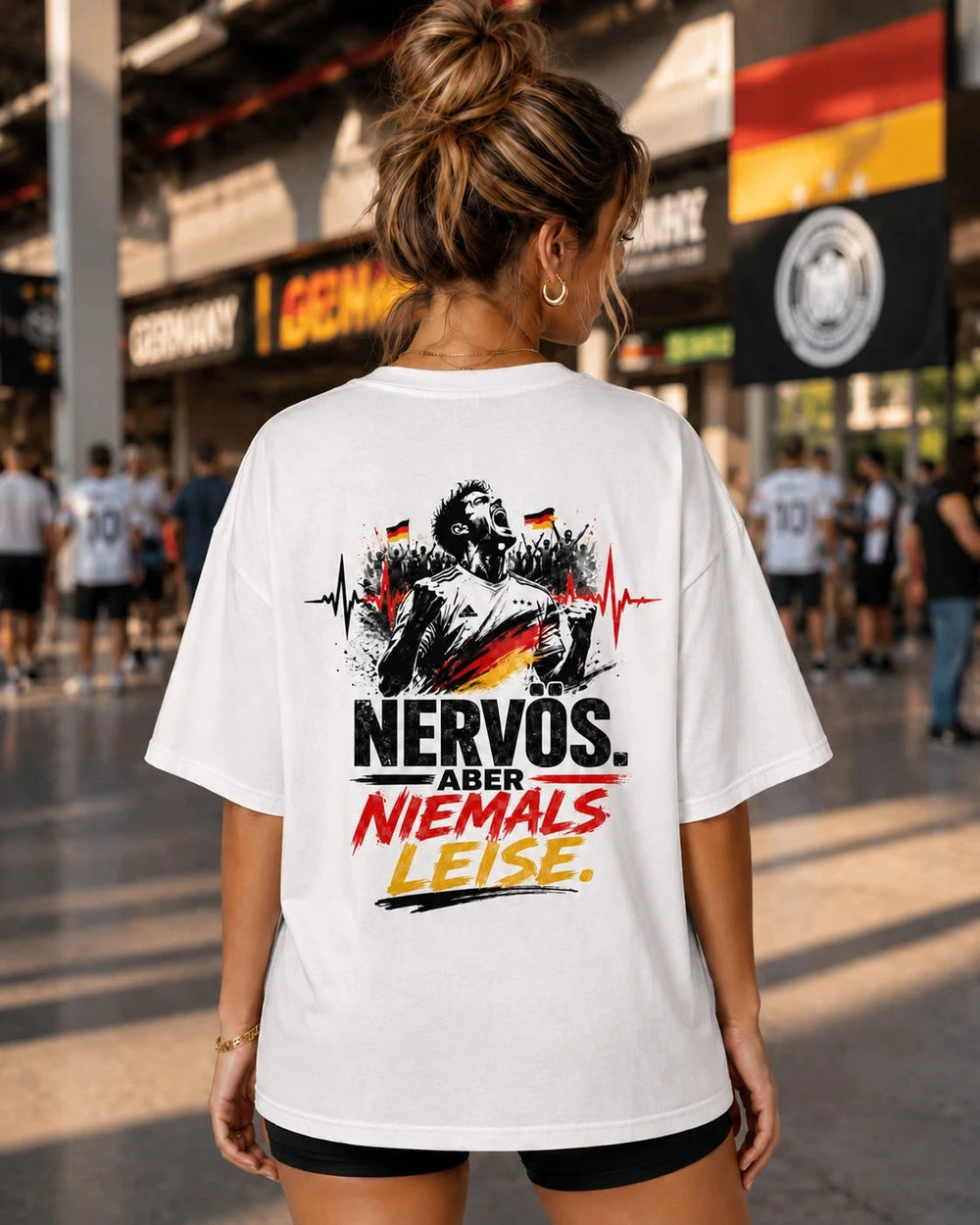 Nervös. Aber niemals leise. Oversized Shirt Oversized T-Shirt Novawear