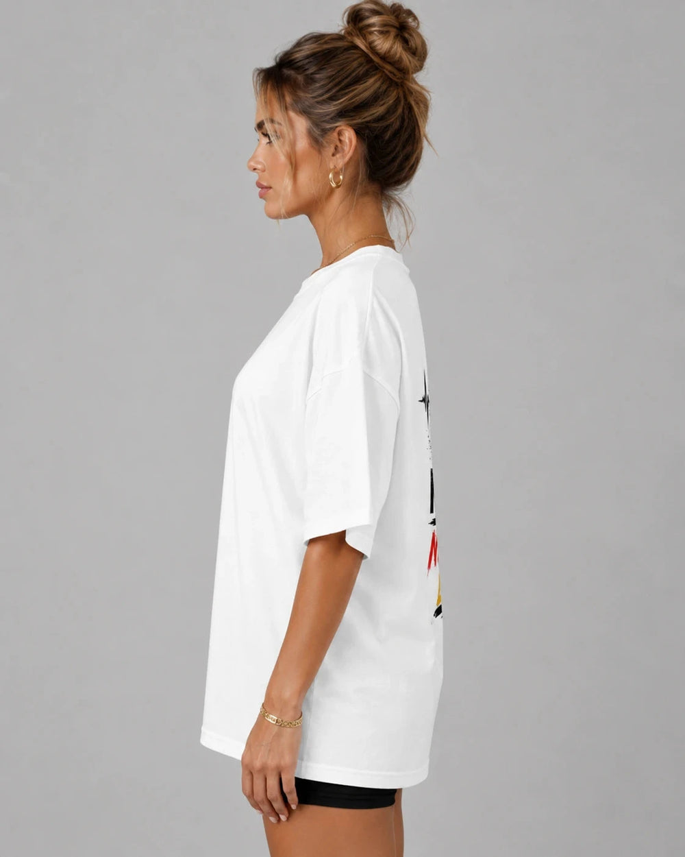 Nervös. Aber niemals leise. Oversized Shirt Oversized T-Shirt Novawear