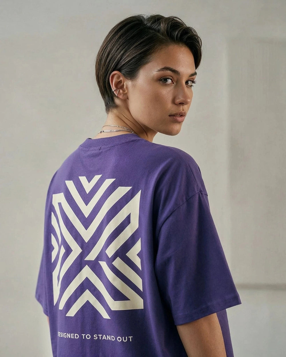 STAND OUT OVERSIZED SHIRT NW Oversized Shirt Novawear
