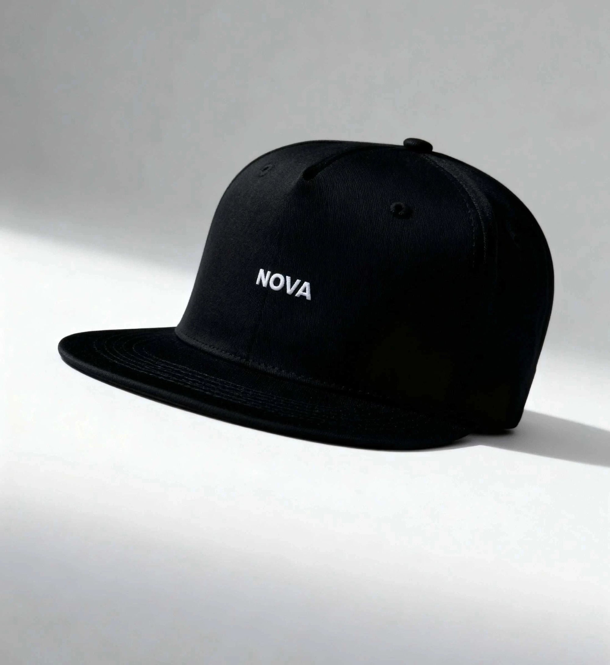 VISION SNAPBACK – Minimal Logo Edition Snapback mit Stick Novawear