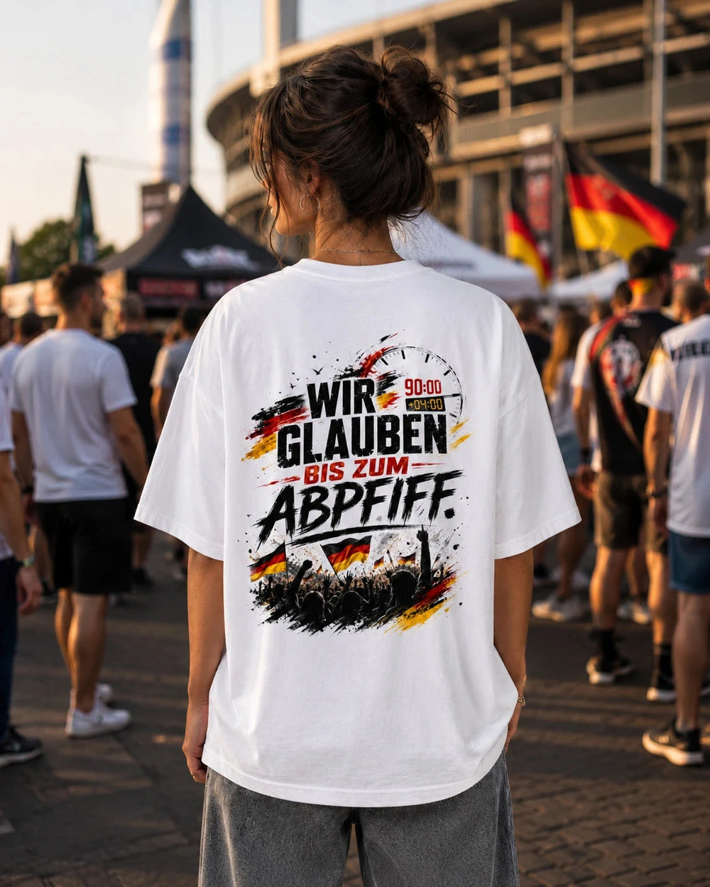 Wir glauben bis zum Abpfiff Oversized Shirt Oversized T-Shirt Novawear
